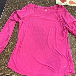 Super soft long sleeve athletic shirt. Women’s xlg